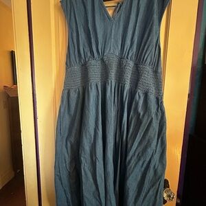 Old Navy Blue Midi Dress